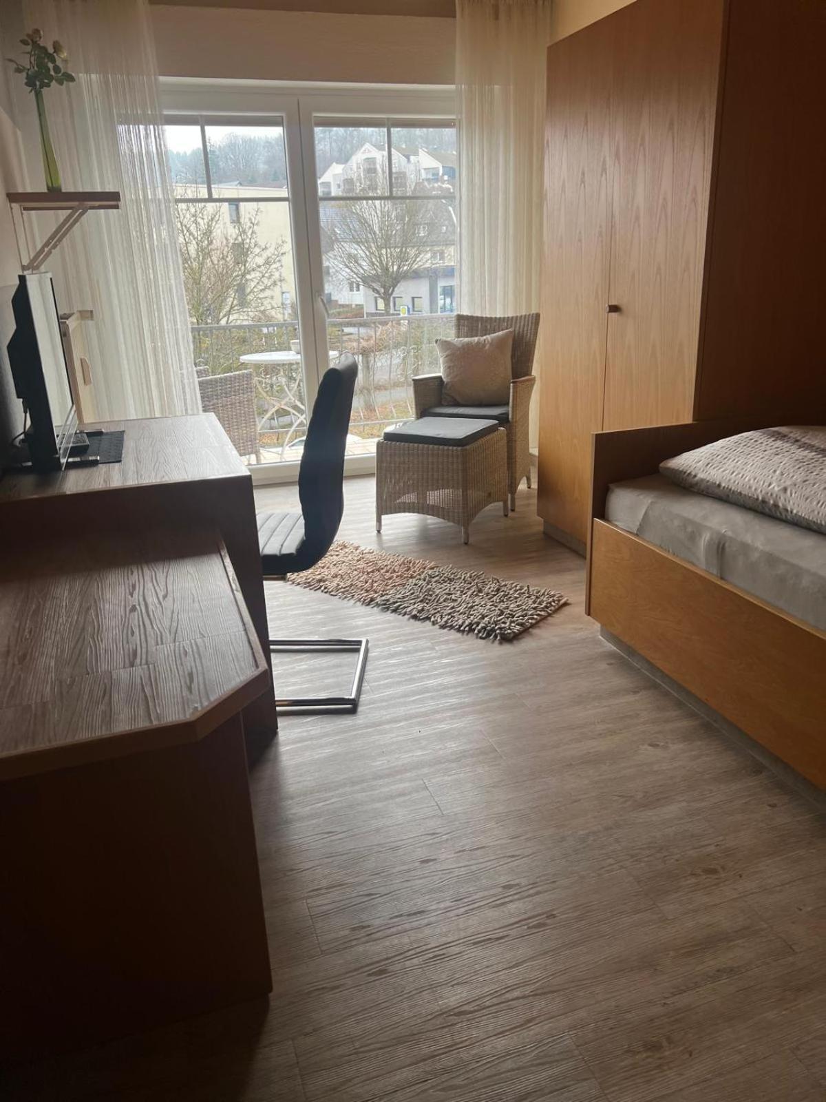 Отель Endbach-Life Bad Endbach Экстерьер фото